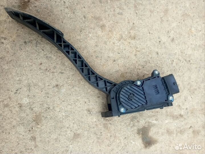 Педаль газа LADA Niva 2131