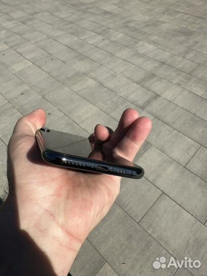 iPhone Xs, 256 ГБ