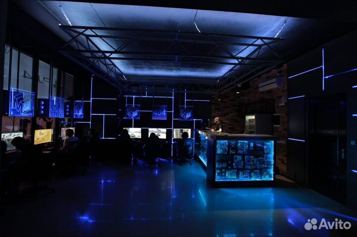 Администратор компьютерного клуба