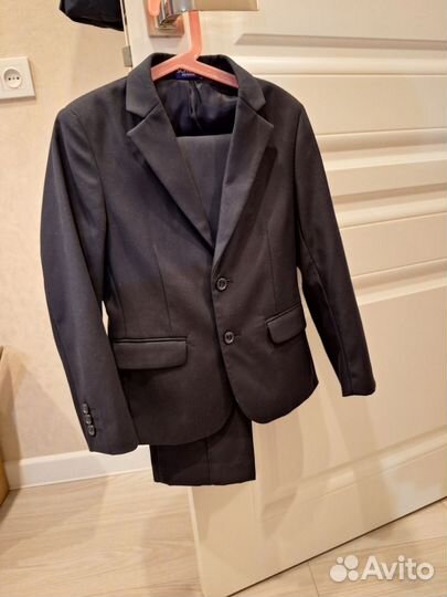 Школьный костюм для мальчика 128 -134