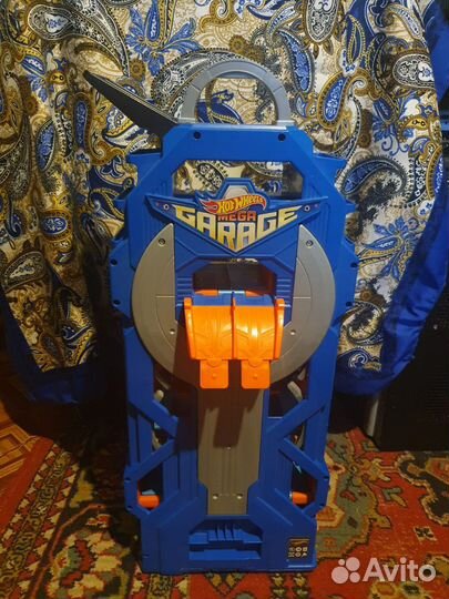 Автопарковка для машинок