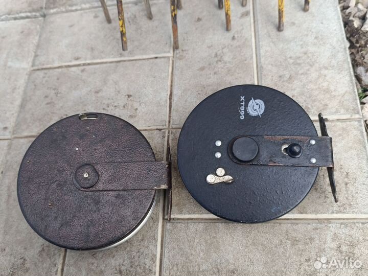 Катушки невские + рогатины и садок