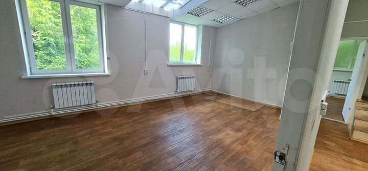 Офис, 250 м², производственное помещение 300 м²