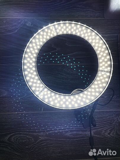 Кольцевая лампа 36 см