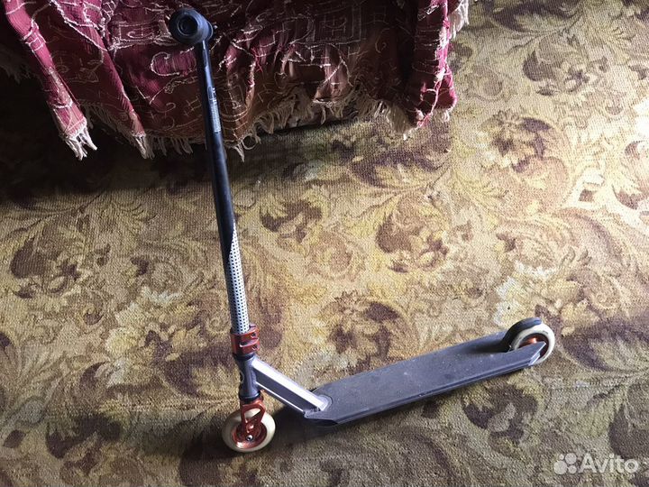 Трюковой самокат oxelo