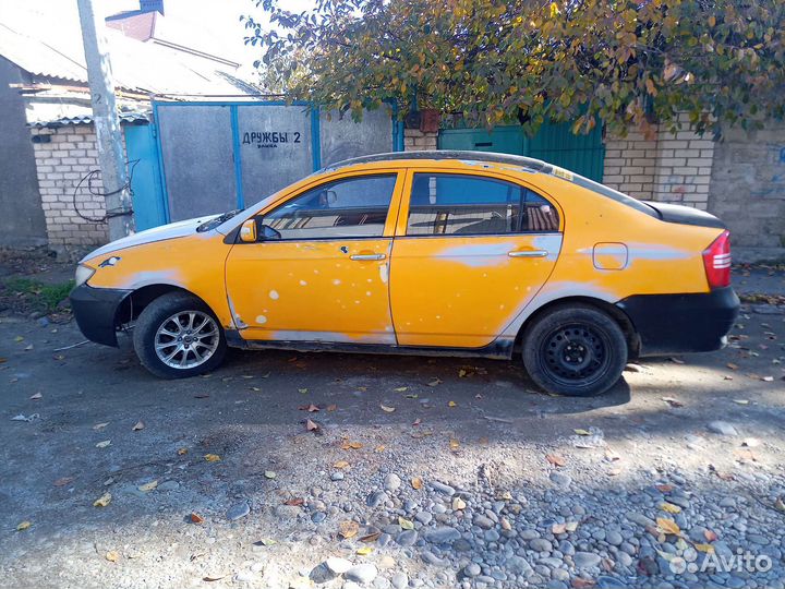LIFAN Solano 1.6 МТ, 2011, битый, 387 000 км