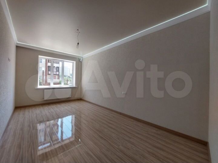 2-к. квартира, 57 м², 1/9 эт.