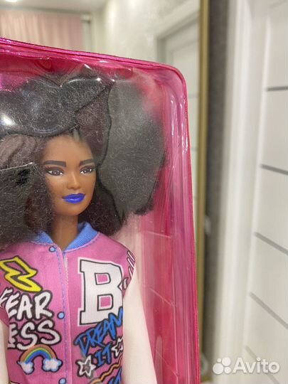Новая Barbie fashionistas 122 156 159