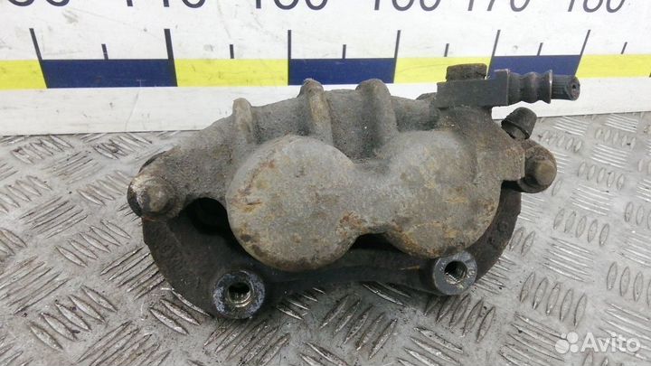 Суппорт передний правый Ford Transit 6 2000