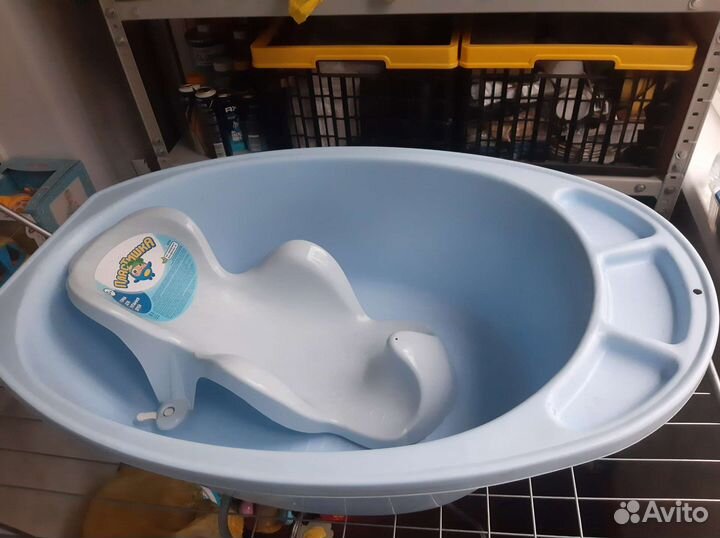 Ванночка для купания с горкой