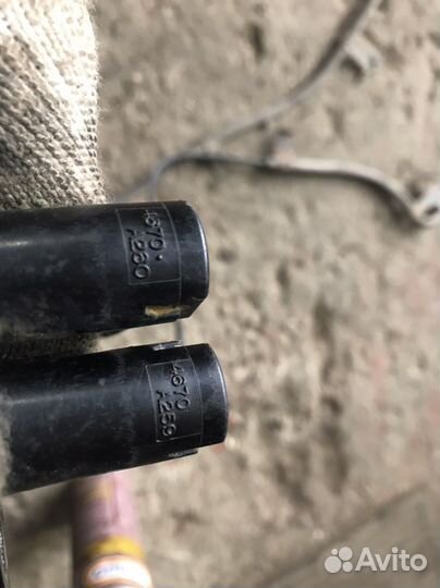 4670A260 Mitsubishi Датчик ABS задний правый