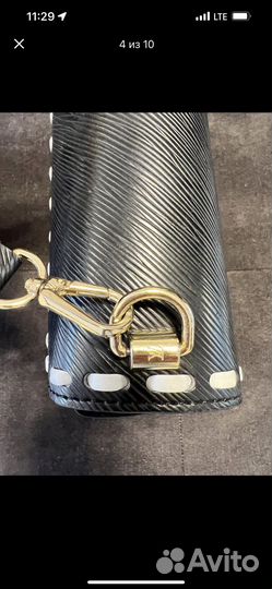 Сумка в стиле известного бренда