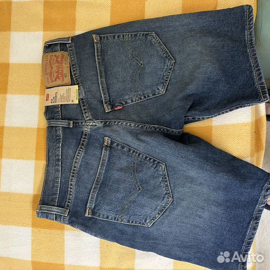 Джинсовые шорты levis