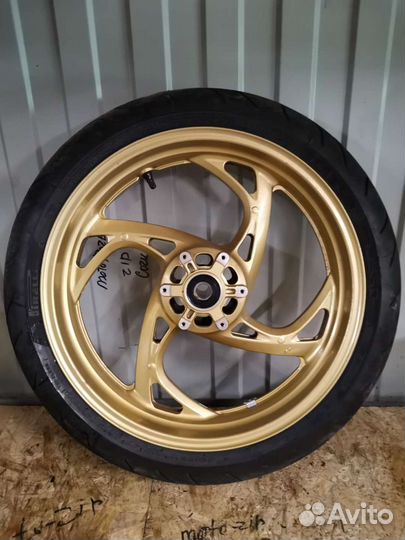 Honda cb1000r передний диск колесо