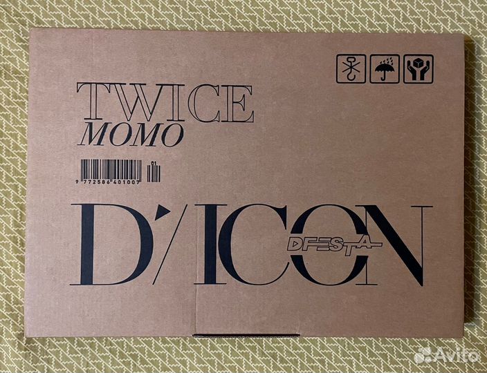 Twice Momo D'Festa 3D Lenticular dicon