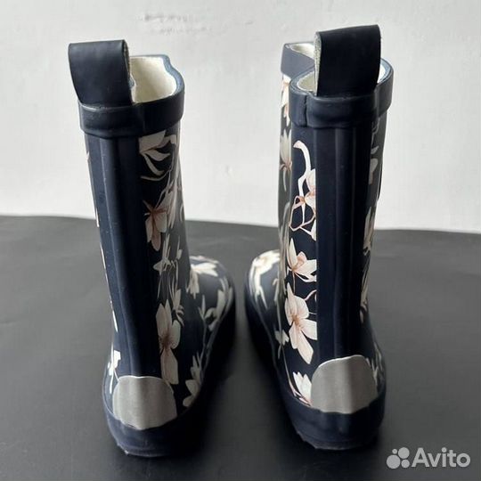 Резиновые сапоги для девочки р26-27, 28-29