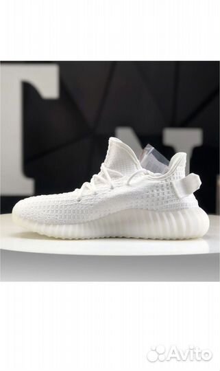 Кроссовки Adidas yeezy boost 350 белые