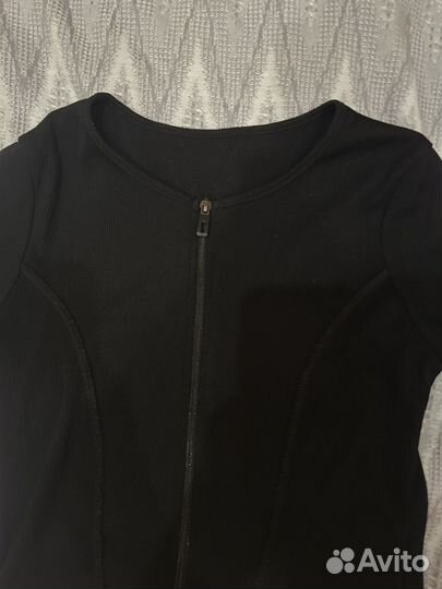 Топ женский с длинными рукавами