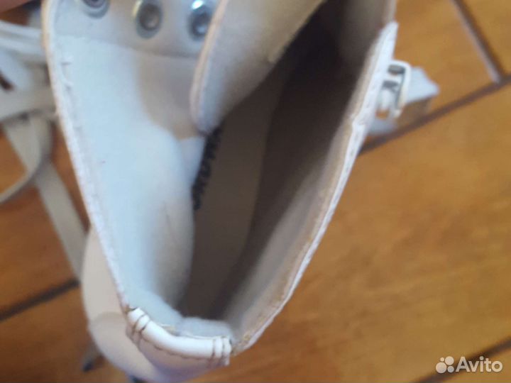 Коньки б/у 38 р-р