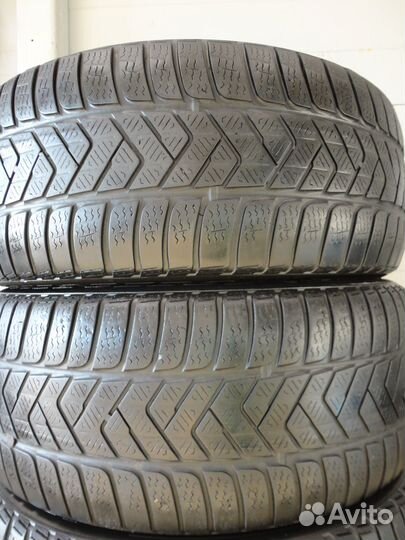 Pirelli Winter SnowControl Serie III 235/50 R18