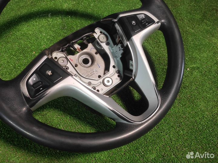 Руль Hyundai Solaris седан 1.6 2012