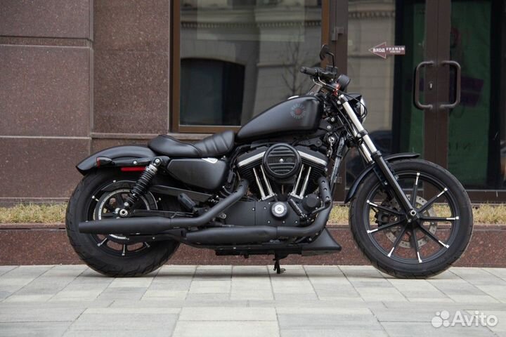 Мотоцикл harley-davidson sportster iron 883 бу
