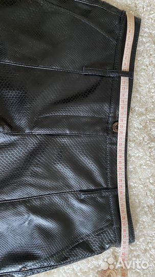 Шорты кожзам Patrizia Pepe