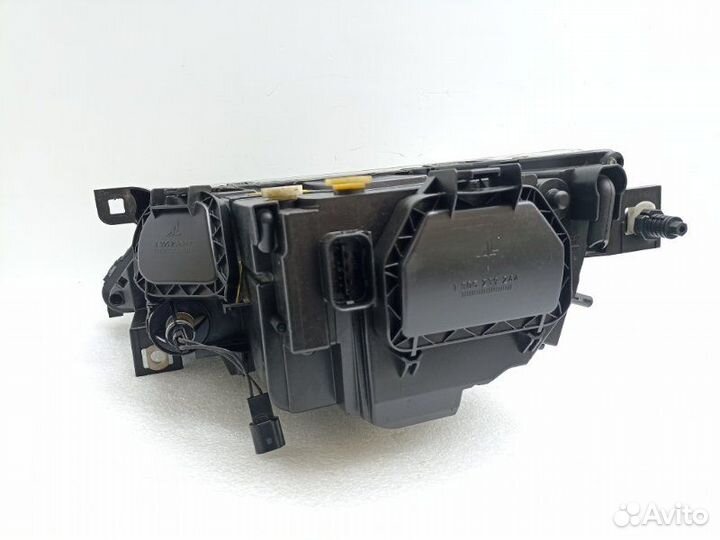 Фара передняя правая Bmw 6-Series E63 3.0 N52 2007