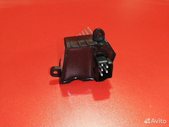 Реостат отопителя Land Rover Range Rover L322