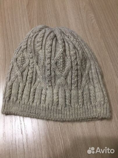 Шапочки вязаные