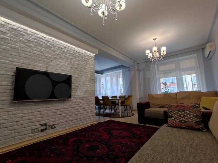 3-к. квартира, 92 м², 3/10 эт.