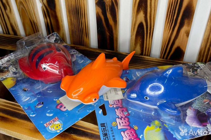 Игрушки для купания в ванной
