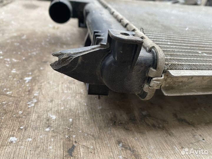 Радиатор охлаждения Nissan Almera G15 Largus