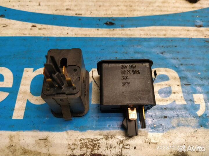 Кнопка обогрева сидений Ford Scorpio II 94-98