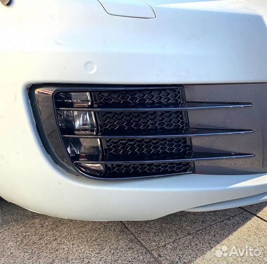 Накладка бампера Volkswagen Golf 6 gti