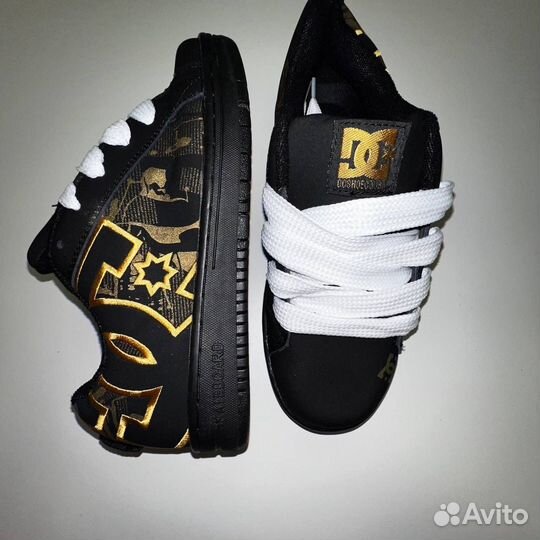 Dc shoes osiris globe circa adio dvs дутыши