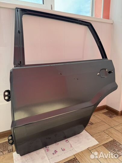 Дверь задняя левая Ford Fusion