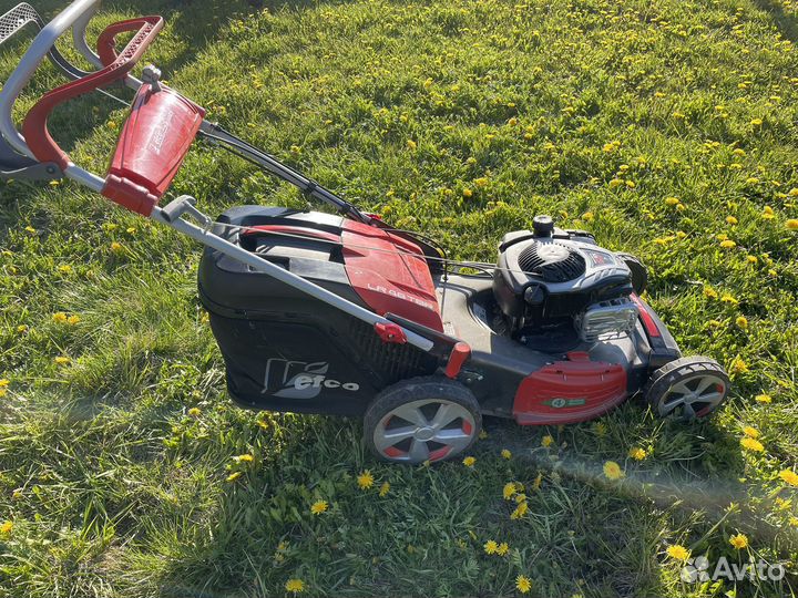 Газонокосилка бензиновая самоходная