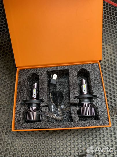 LED лампы h4 AMP csp lo4s