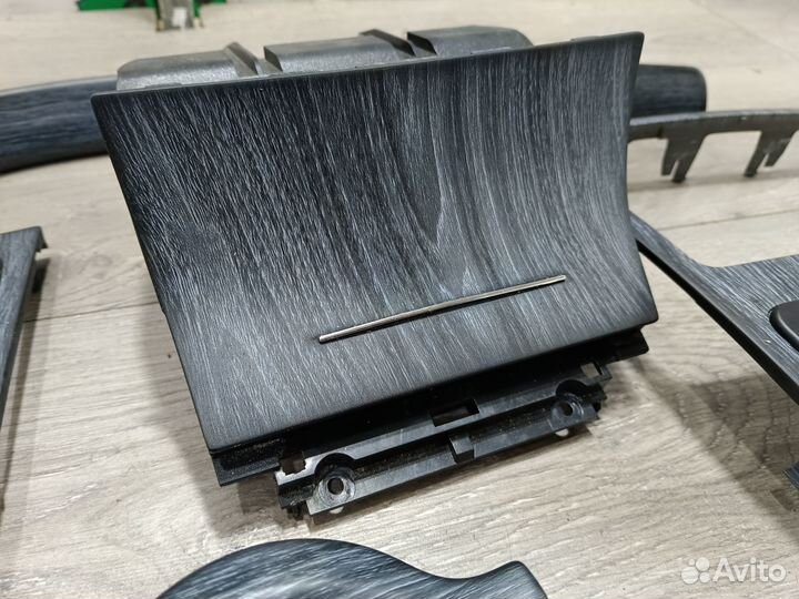 Комплект декора торпеды для Skoda Octavia A5