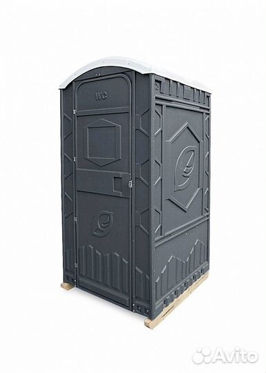 Мобильный туалет для частных загородных объектов