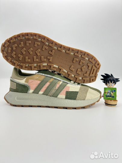 Кроссовки adidas retropy e5 белые