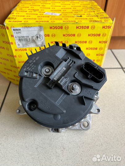 Генератор 0124655023 mercedes benz 24V, 100A