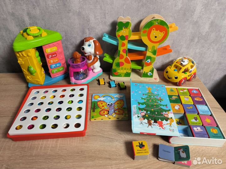 Развивающие игрушки, карточки, пазлы, бизиборд, бу