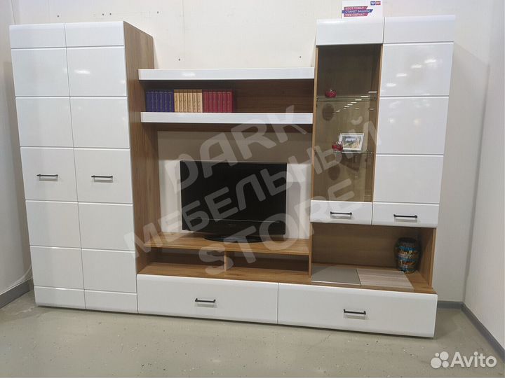 Гостиная 2,8