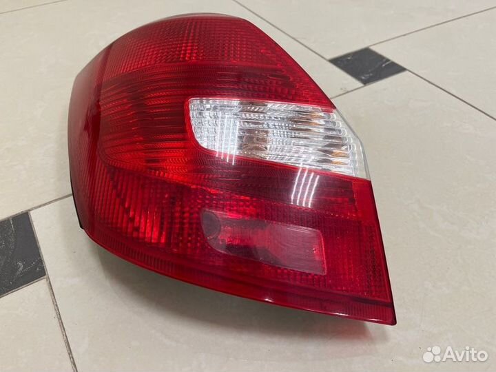 Фонарь задний левый Skoda Fabia 2 хетчбек CGP 2012