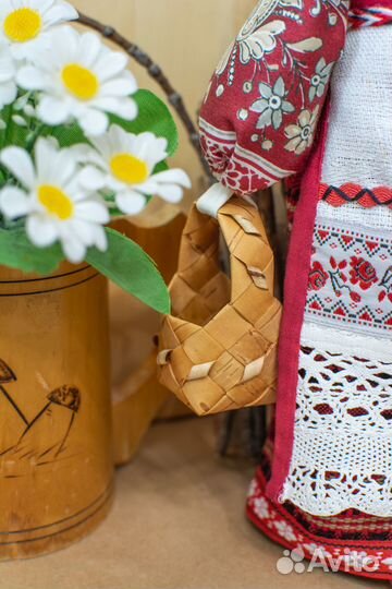 Кукла оберег с корзиной ручной работы Берегиня