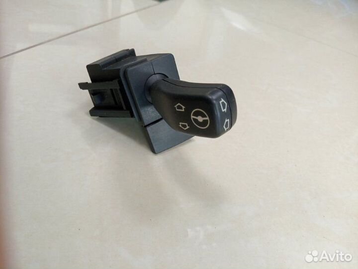 Подрулевой переключатель Bmw X5 E53 M62 2001