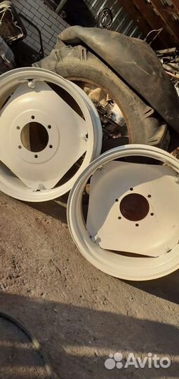 Колеса на трактор Т-25