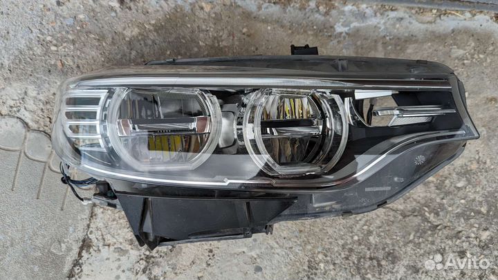 Фара BMW M4 F82 M3 F80